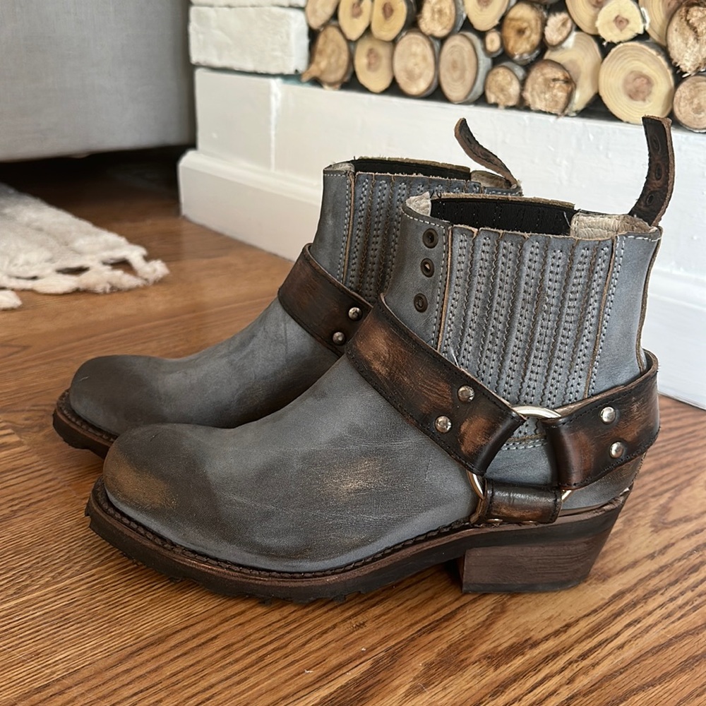 Freebird Boots